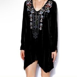 Johnny Was Black Velvet Embroidered Tunic Rayon Silk Bohemian Dress size XL